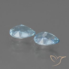 1.53克拉天然黄玉，梨形，VVS-VS