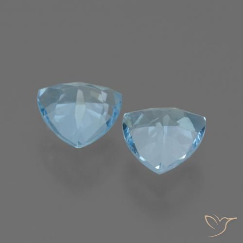 2.75克拉天然黄玉，胖三角形，VVS-VS