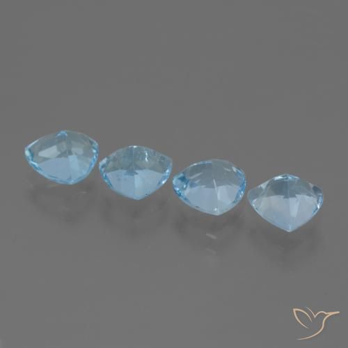 5.63克拉天然黄玉，胖三角形，VVS-VS