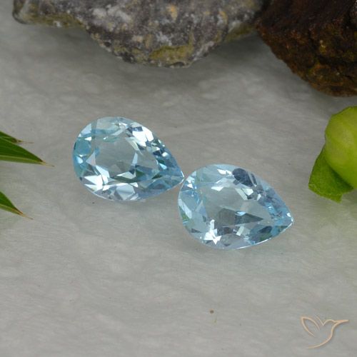 1.65ctw 天然 天蓝 黄玉, 梨形, VVS-VS
