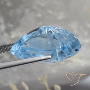 12.38克拉天然黄玉，花式切割，透明
