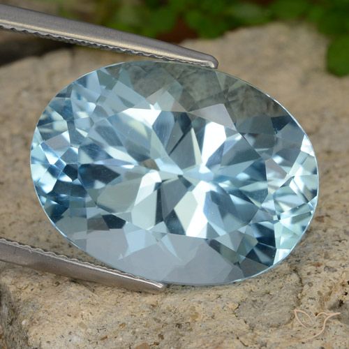 23.78ct 天然 瑞士蓝 黄玉, 椭圆形, VVS