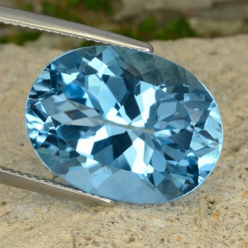 22.63ct 天然 瑞士蓝 黄玉, 椭圆形, VVS