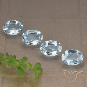 3.72克拉天然黄玉，椭圆形，VVS-VS