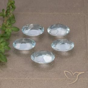 4.56克拉天然黄玉，椭圆形，VVS-VS