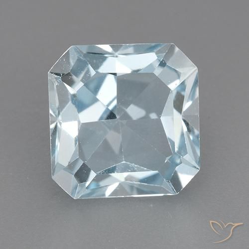 3.02ct 天然 天蓝 黄玉, 祖母绿式切割, VVS