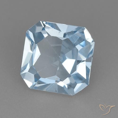 2.73克拉天然黄玉，八边形，VVS