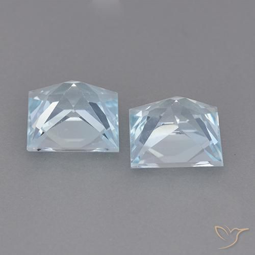 4.06克拉天然黄玉，正方形，VVS-VS