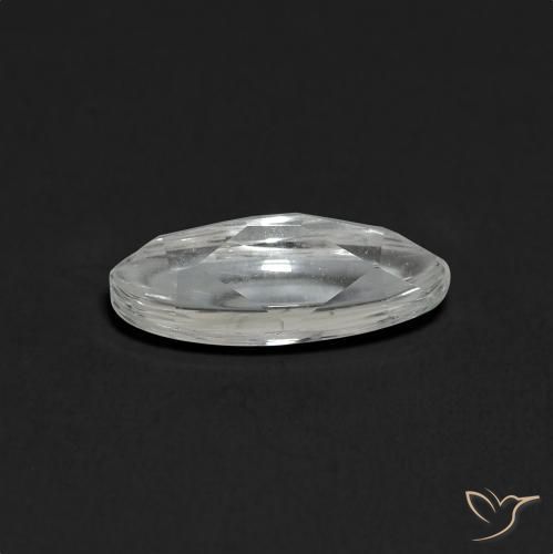 1.40克拉天然黄玉，椭圆形，透明