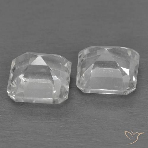 1.66克拉天然黄玉，八边形，VVS-VS