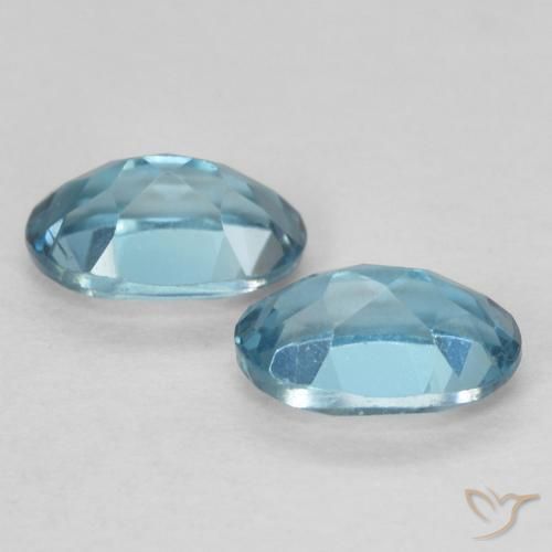 1.17克拉天然黄玉，椭圆形，VVS-VS