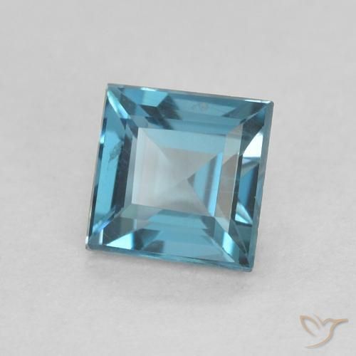 0.61克拉天然黄玉，正方形，VVS