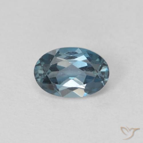 0.64ct 天然 蓝色 黄玉, 椭圆形, VVS