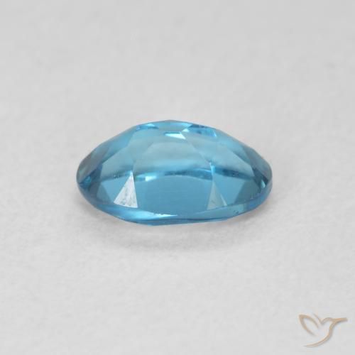 0.60克拉天然黄玉，椭圆形，VVS-VS