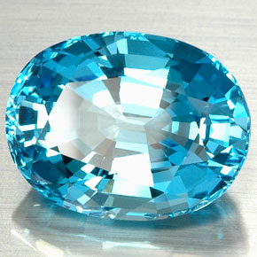 22.73克拉天然托帕石，椭圆形切割，19×14.4毫米，VVS