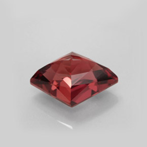 4.96克拉天然粉色碧玺，异形，13.8×10.9毫米，VVS-VS