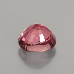 2.57克拉天然粉色碧玺，椭圆形切割，8.6×7.4毫米，VVS-VS