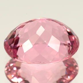 3.85克拉天然粉色碧玺，椭圆形切割，11.2×8.7毫米，IF