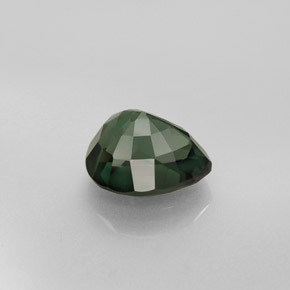 1.81克拉天然碧玺，梨形，8.2×6.7毫米，VVS-VS