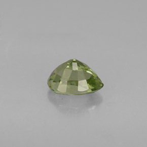 0.73克拉天然绿色碧玺，梨形，6.5×4.9毫米，VVS