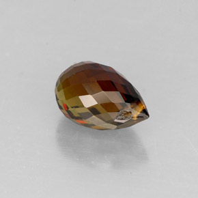 0.81克拉天然多色碧玺，水滴珠形切工，6.8×4.4毫米，VS