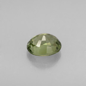 0.81克拉天然绿色碧玺，椭圆形切割，6.3×5.3毫米，VVS