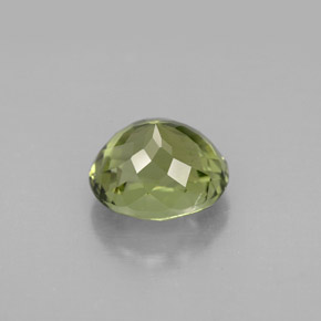 2.46克拉天然绿色碧玺，椭圆形切割，8.6×7.4毫米，VVS