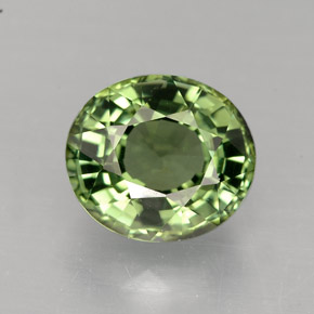 2.42克拉天然绿色碧玺，椭圆形切割，8.8×7.7毫米，VVS