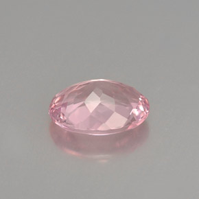 0.98克拉天然粉色碧玺，椭圆形切割，7.5×5.8毫米，VVS-VS