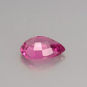 0.98克拉天然粉色碧玺，梨形，7.9×5.6毫米，VS