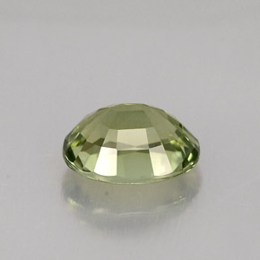 1.41克拉天然绿色碧玺，椭圆形切割，7.9×6.3毫米，VVS