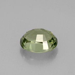 1.39克拉天然绿色碧玺，椭圆形切割，7.6×6.3毫米，VVS