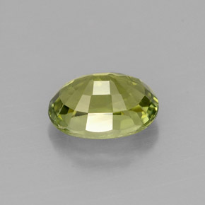 0.98克拉天然绿色碧玺，椭圆形切割，7.1×5.2毫米，VVS
