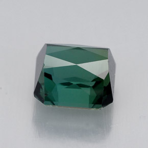 1.99克拉天然绿色碧玺，祖母绿式切割，6.9×6.6毫米，VVS
