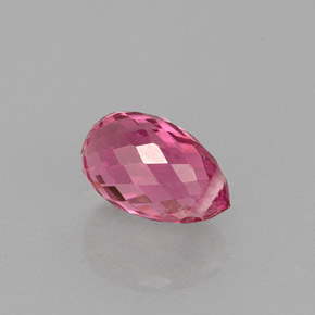 0.98克拉天然粉色碧玺，水滴珠形切工，7.1×4.3毫米，VVS-VS