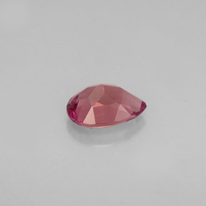 0.64克拉天然粉色碧玺，梨形，6.8×4.8毫米，VVS-VS