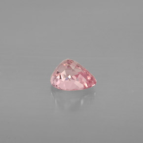 0.61克拉天然粉色碧玺，梨形，5.9×4.7毫米，VVS-VS