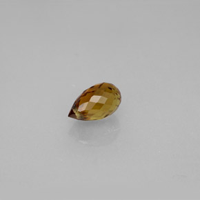 0.73克拉天然棕色碧玺，水滴珠形切工，6.5×4.3毫米，VVS-VS
