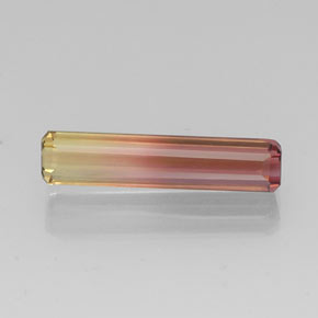 4.32克拉天然双色碧玺，祖母绿式切割，20.6×4.6毫米，VVS