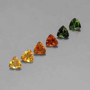 天然多色碧玺，三角形，4.1×4.1毫米，VVS-VS