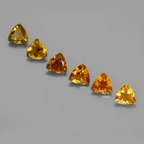 天然多色碧玺，三角形，4.1×4.1毫米，VVS-VS