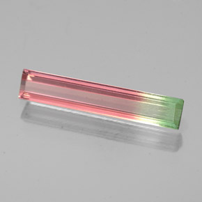 0.93克拉天然多色碧玺，长方形切工，15.9×3毫米，VS-SI