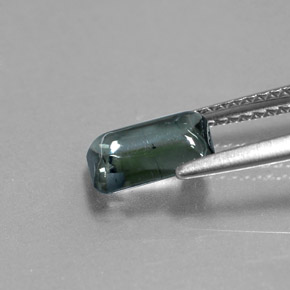 1.37克拉天然灰色碧玺，透明，8.3×5.6毫米，透明/半透明