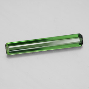 1.51克拉天然绿色碧玺，祖母绿式切割，20.5×3.4毫米，VS