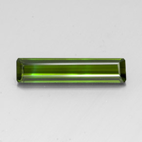 3.40克拉天然绿色碧玺，祖母绿式切割，21.2×4.8毫米，VS