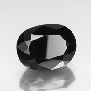 32.33克拉天然黑色碧玺，椭圆形切割，21.1×16.1毫米，不透明
