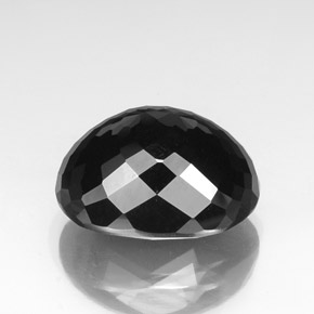32.33克拉天然黑色碧玺，椭圆形切割，21.1×16.1毫米，不透明