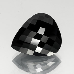 23.98克拉天然黑色碧玺，梨形，20×17.3毫米，不透明