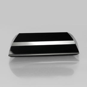 48.28克拉天然碧玺，狭长方形，不透明