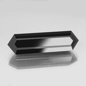 45.45克拉天然黑色碧玺，异形，40.5×11.5毫米，不透明